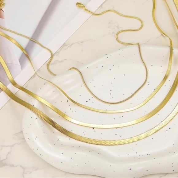 Gold 14k Gold Plated 4pc Herringbone Necklace Set - Picture 3 of 3